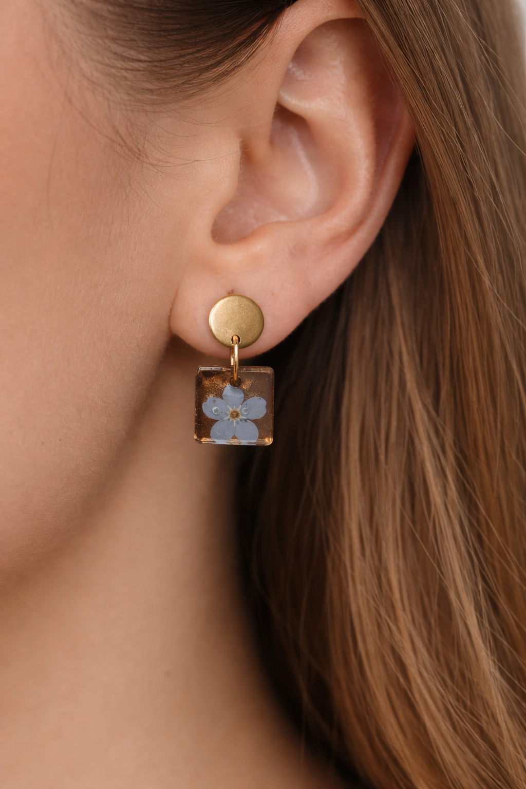 Flower earring